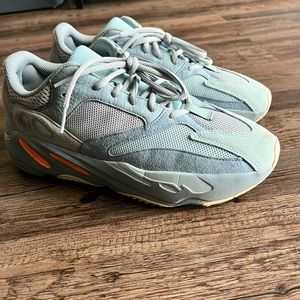 Yeezy 700 'Inertia' Sz 10.5